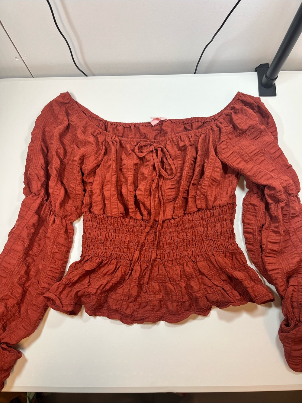 Rose & Grey Smocked Off Shoulder Peplum Top Women’s Large Rust Long Sleeve